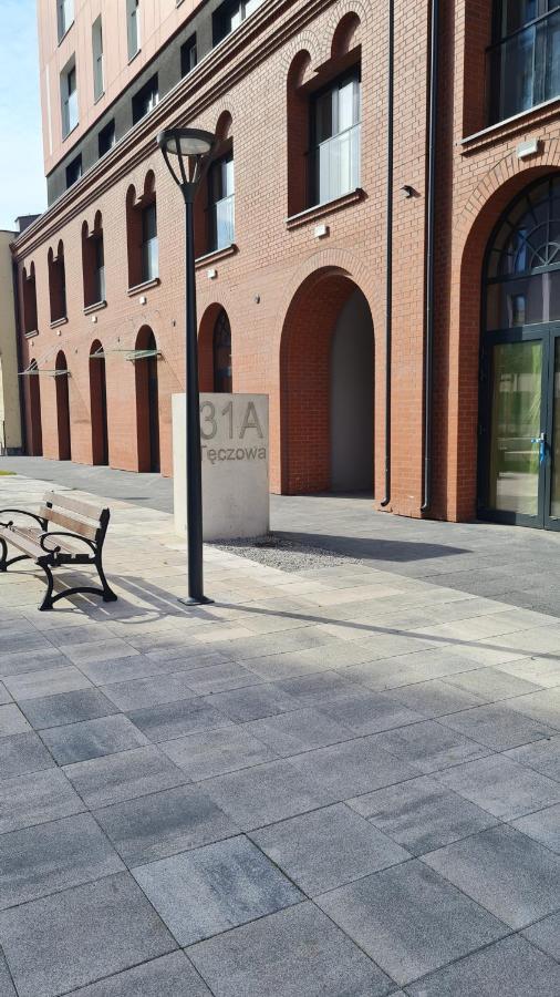 Mieszkanie W Nowoczesnym Halo Apartament W Centrum Breslau Exterior foto